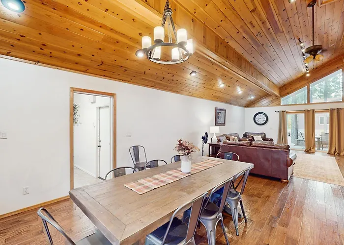 Pinetop Retreat Indian Pine