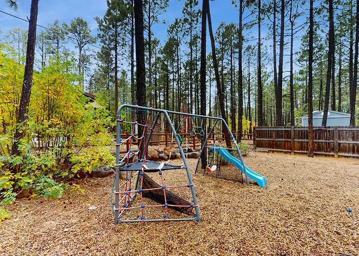 Holiday home Pinetop Retreat *